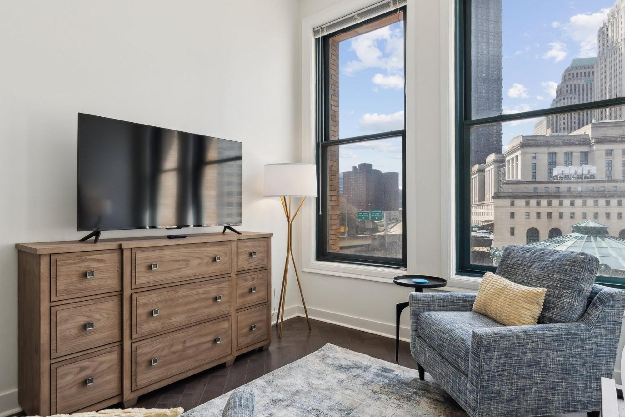Placemakr Downtown *