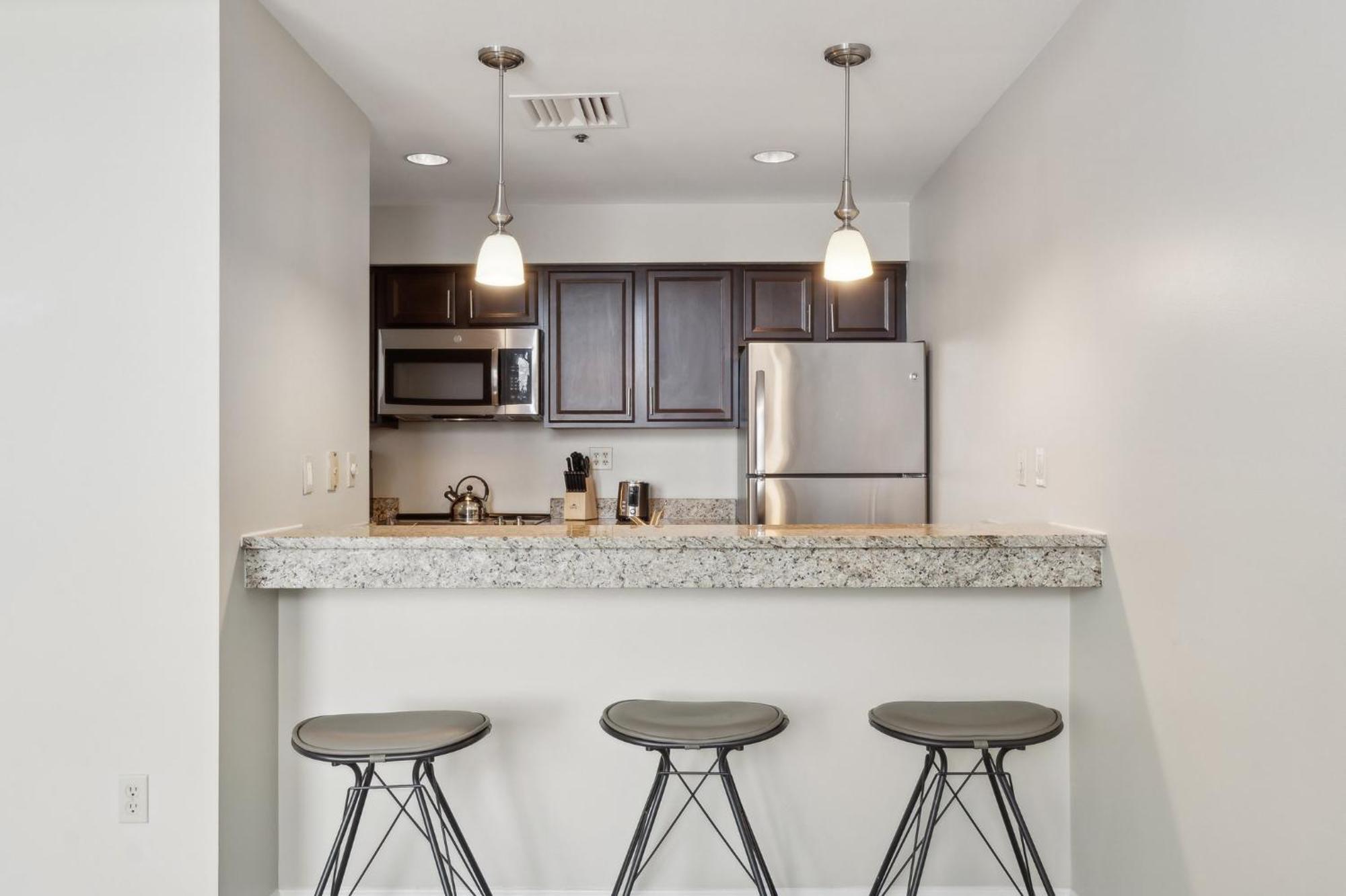 Placemakr Downtown